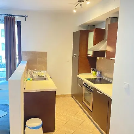 Appartement Bda Downtown H12 *